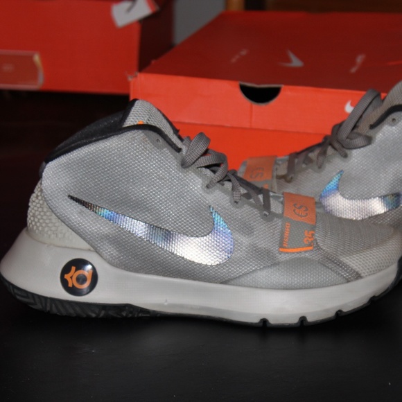 Nike KD Trey 5 III Grey KEVIN DURANT 749377-002 - Picture 1 of 6
